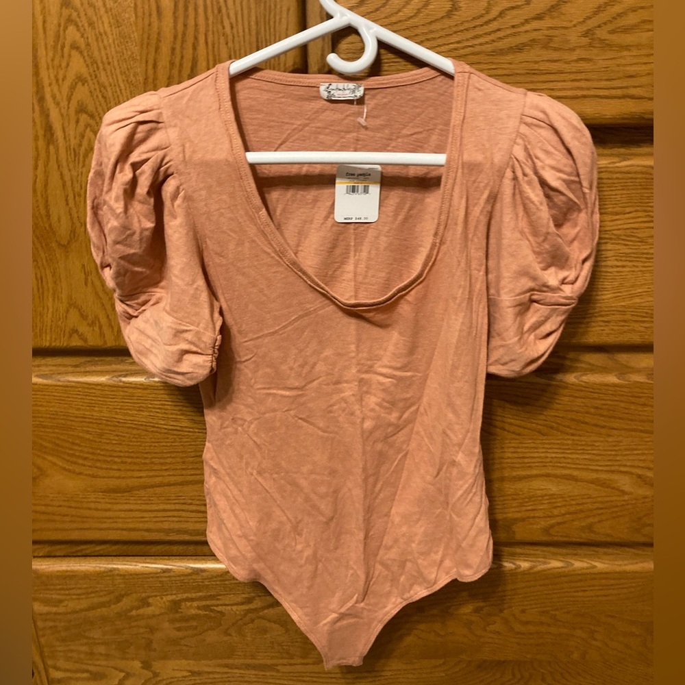 NWT free people Ava knit puff sleeve bodysuit in pink cinnamon